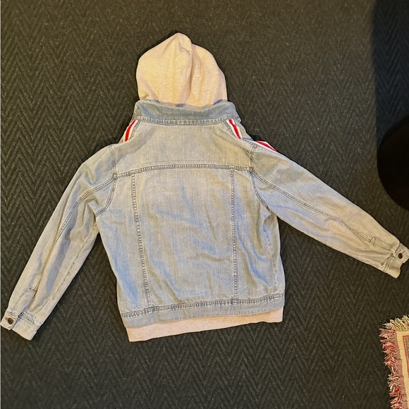 American Rag Light Blue Jean Jacket with Hood - Picture 8 of 10